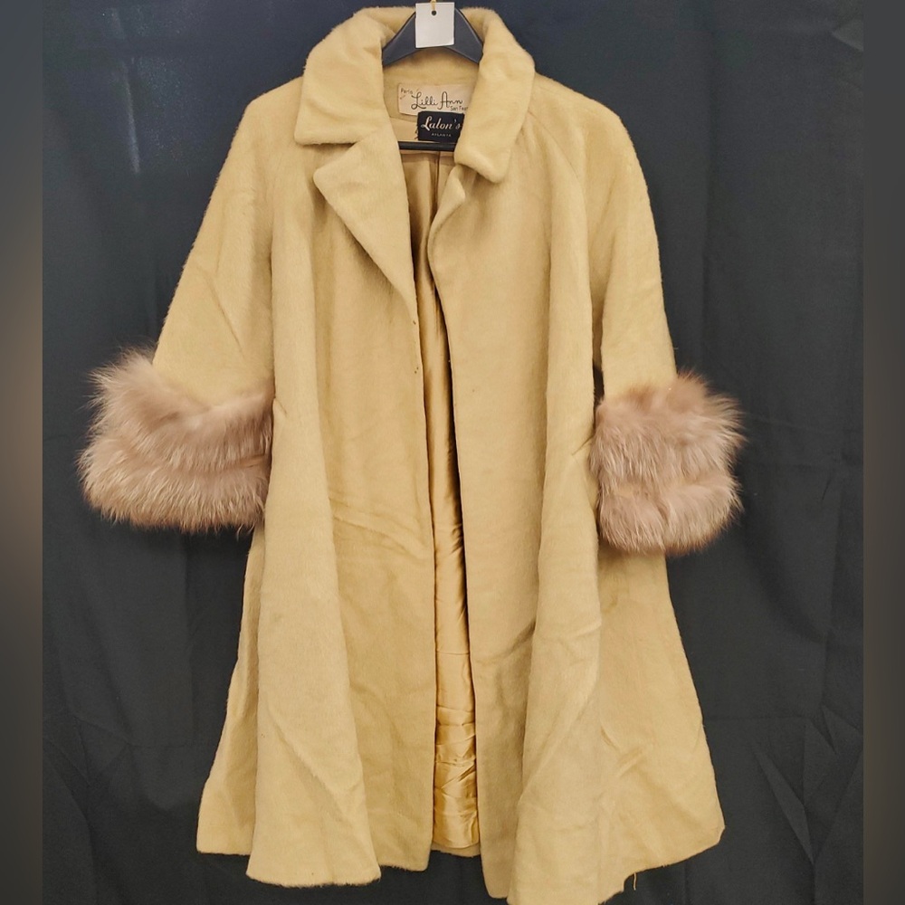 Vintage Lilli Ann coat